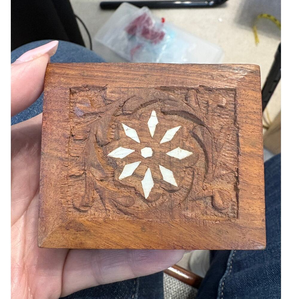 Vintage Folk Art Hand Carved Wood With Inlay Trinket Box